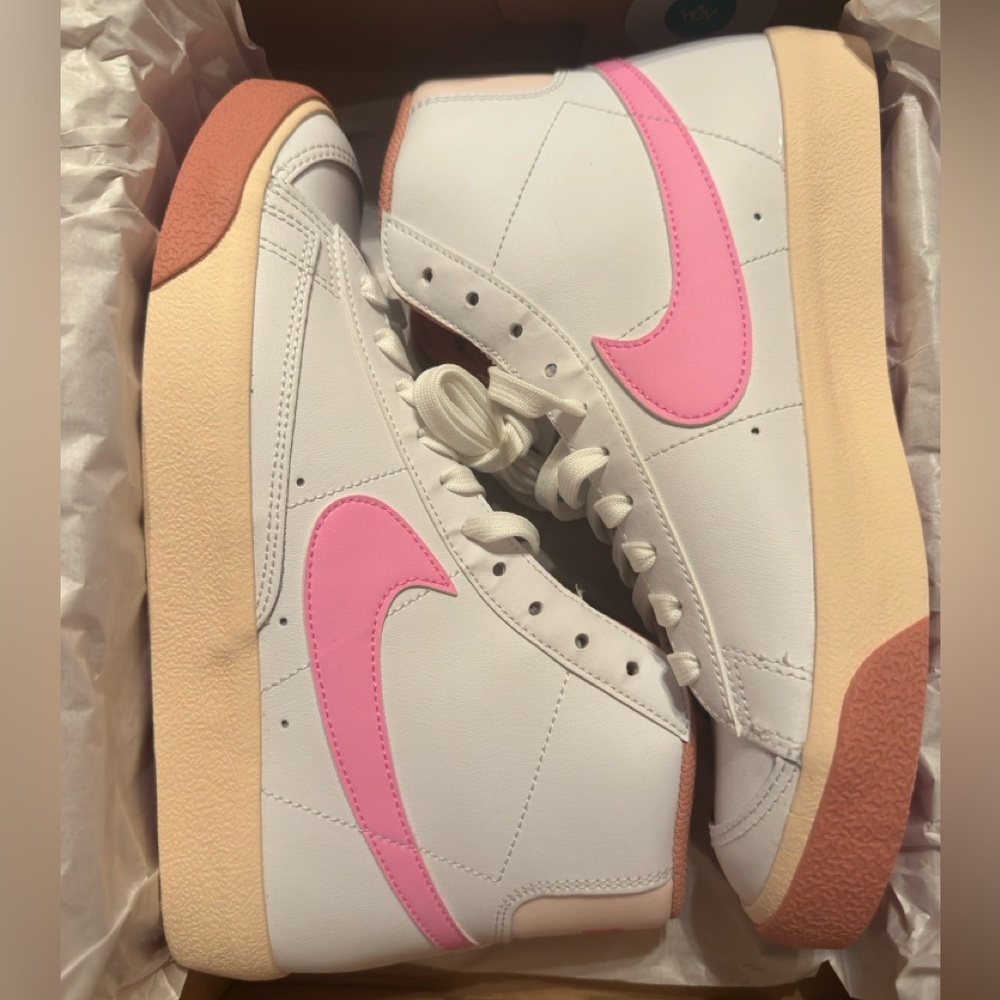 Nike Blazer Mid ‘77